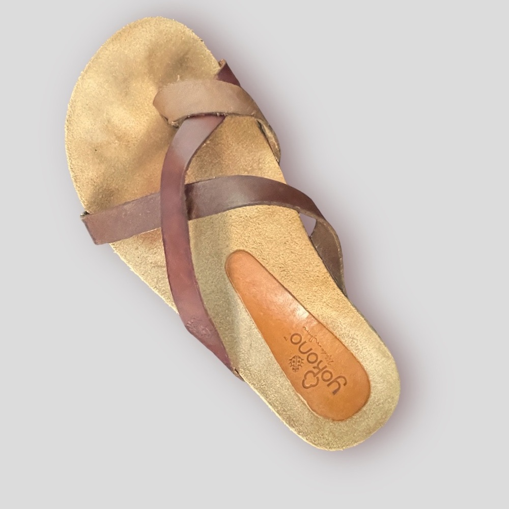 Leather sandals